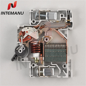 C65 circuit breaker construction