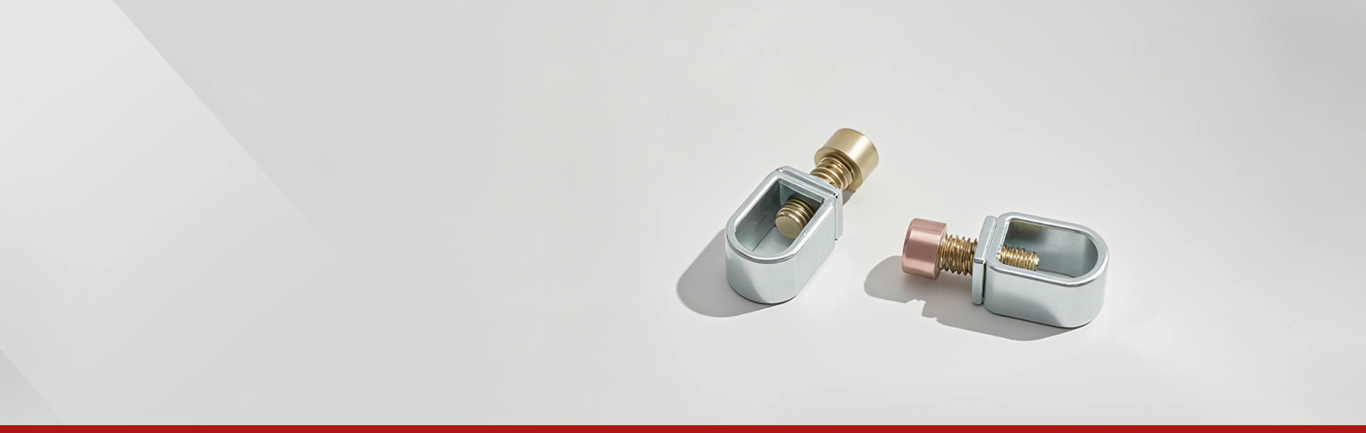 Circuit breaker terminals