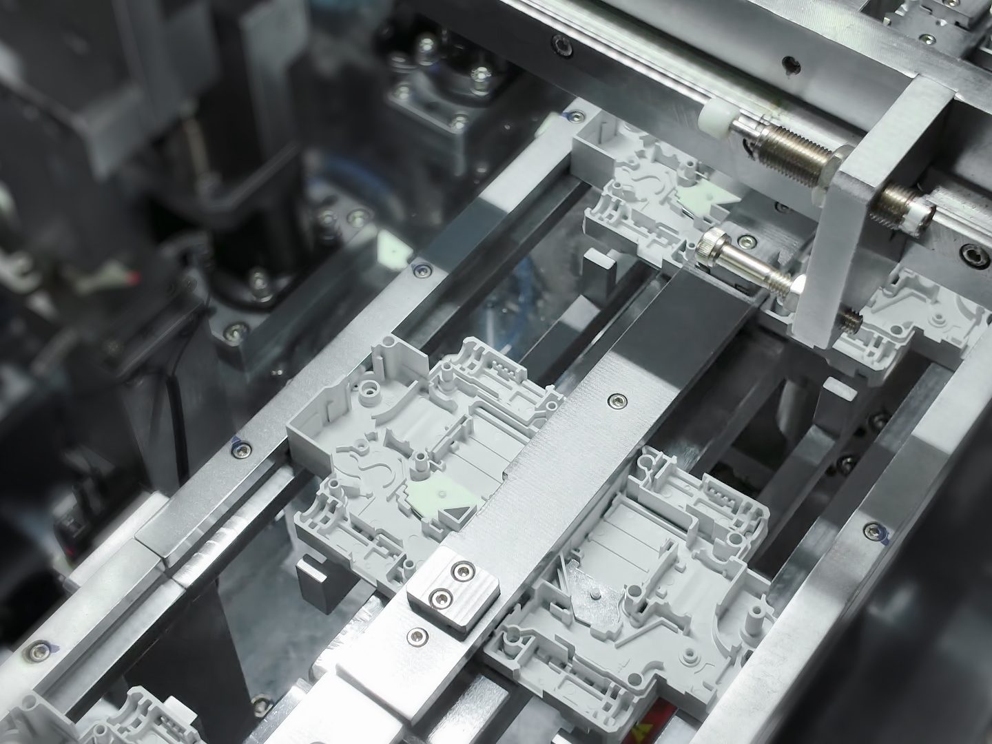 MCB Automatic Assembly Line 